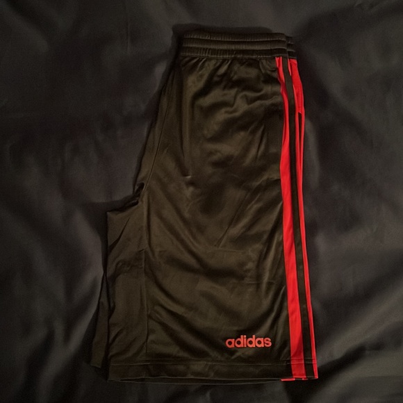 Adidas size small, black shorts - Picture 6 of 6